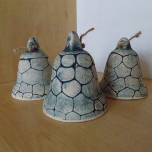 Keramický zvoneček/modrý (8 cm)